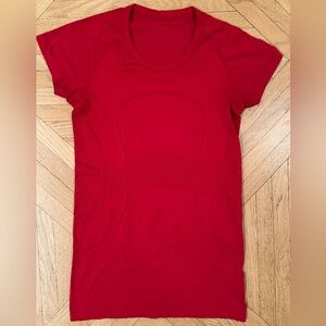 🍋 Lululemon Swiftly Short Sleeve Tee Top Dark Red